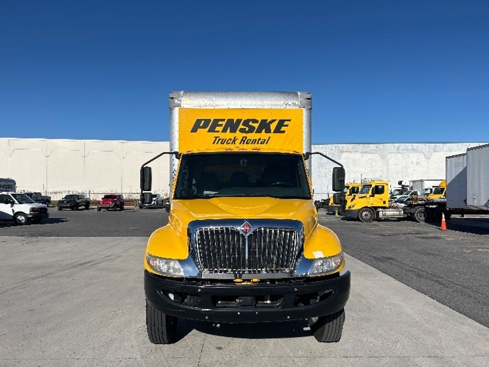 Medium Duty Box Truck-Light and Medium Duty Trucks-International-2021-MV607-Harahan-LA-193,844\n\t\tmiles-$ 43,500 - Image 2