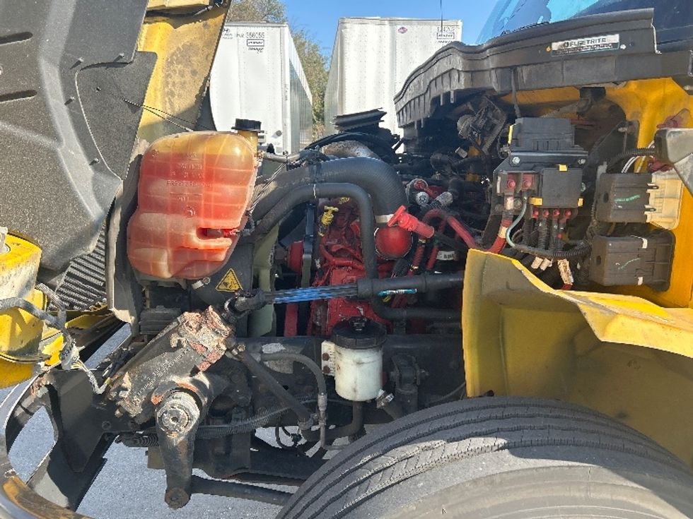 Medium Duty Box Truck-Light and Medium Duty Trucks-International-2021-MV607-Harahan-LA-238,658\n\t\tmiles-$ 36,750 - Image 23