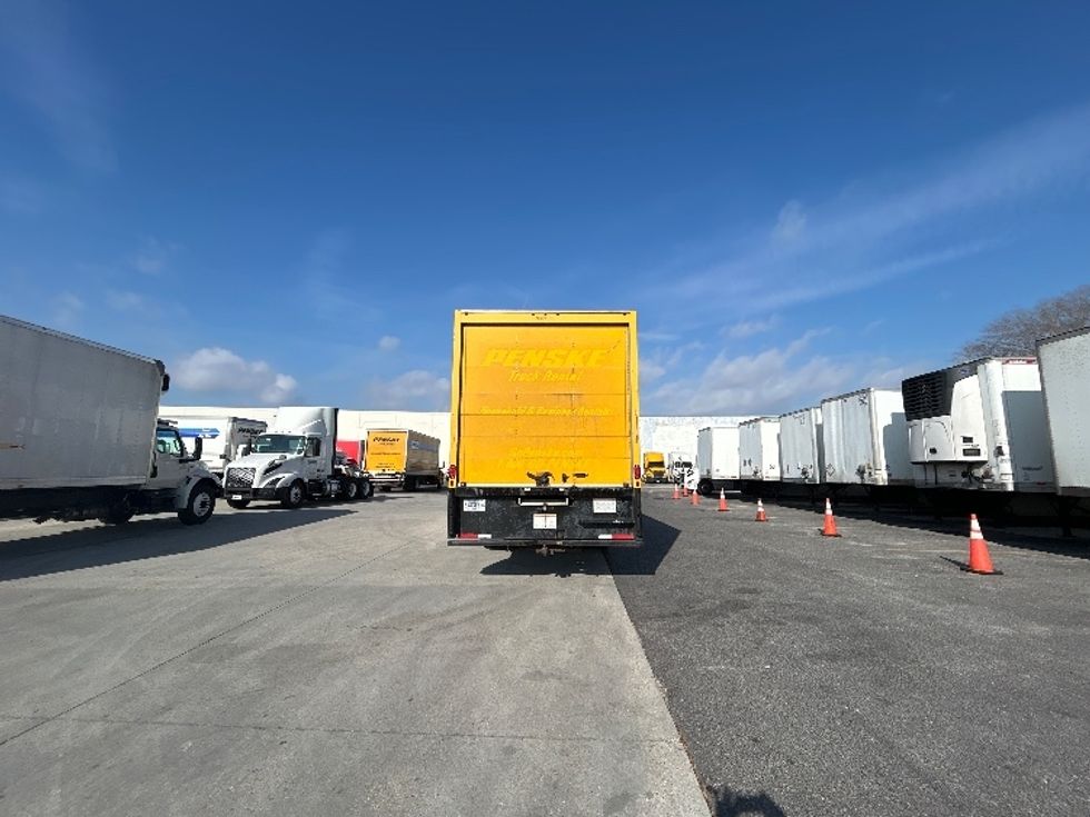 Medium Duty Box Truck-Light and Medium Duty Trucks-International-2021-MV607-Harahan-LA-238,658\n\t\tmiles-$ 36,750 - Image 7