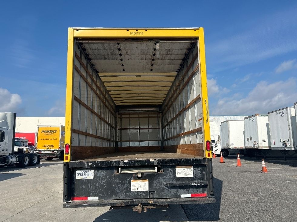 Medium Duty Box Truck-Light and Medium Duty Trucks-International-2021-MV607-Harahan-LA-238,658\n\t\tmiles-$ 36,750 - Image 8