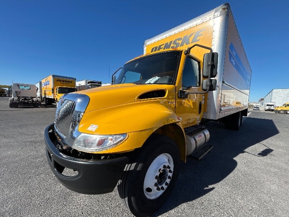 Medium Duty Box Truck-Light and Medium Duty Trucks-International-2021-MV607-Harahan-LA-252,828\n\t\tmiles-$ 32,750 - Image 3