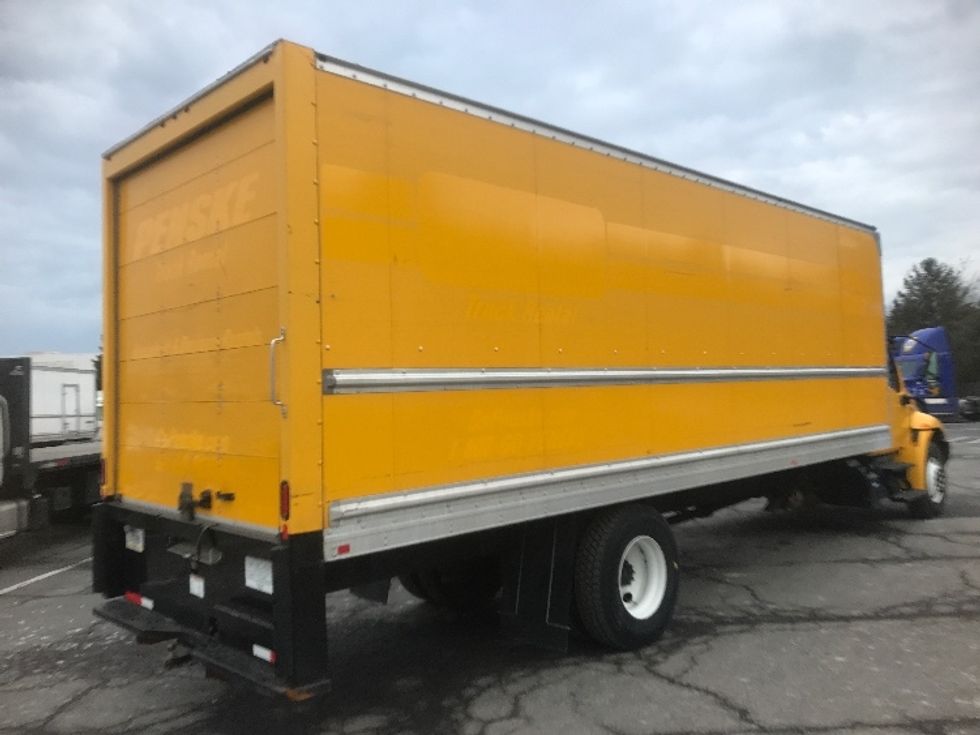 Medium Duty Box Truck-Light and Medium Duty Trucks-International-2021-MV607-Harrisburg-PA-177,947\n\t\tmiles-$ 43,500 - Image 13