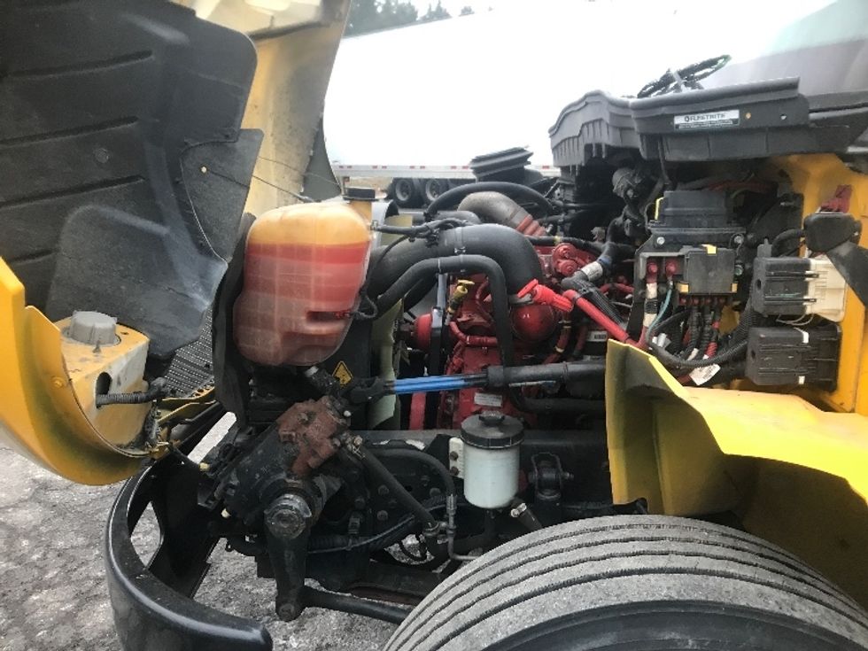 Medium Duty Box Truck-Light and Medium Duty Trucks-International-2021-MV607-Harrisburg-PA-177,947\n\t\tmiles-$ 43,500 - Image 24