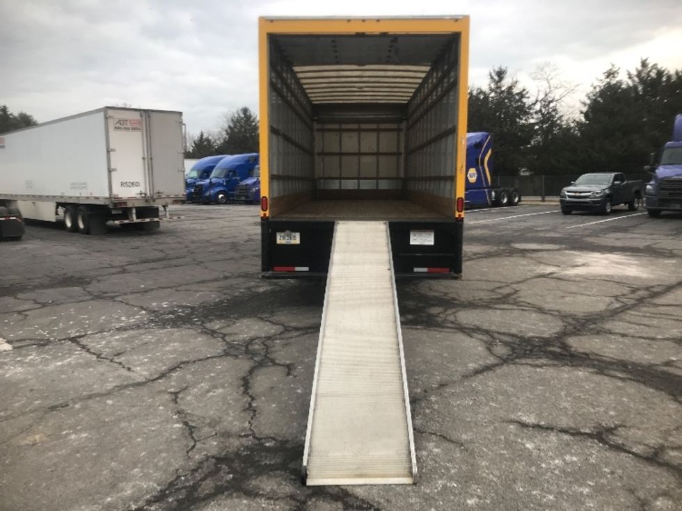 Medium Duty Box Truck-Light and Medium Duty Trucks-International-2021-MV607-Harrisburg-PA-177,947\n\t\tmiles-$ 43,500 - Image 9
