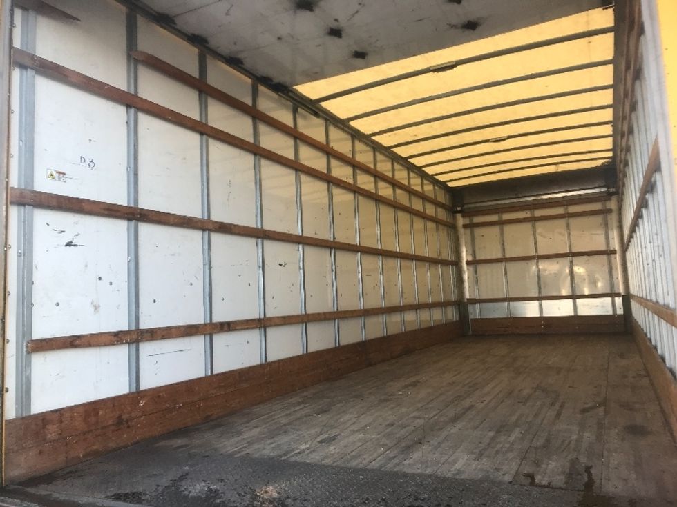 Medium Duty Box Truck-Light and Medium Duty Trucks-International-2021-MV607-Harrisburg-PA-206,298\n\t\tmiles-$ 41,250 - Image 11