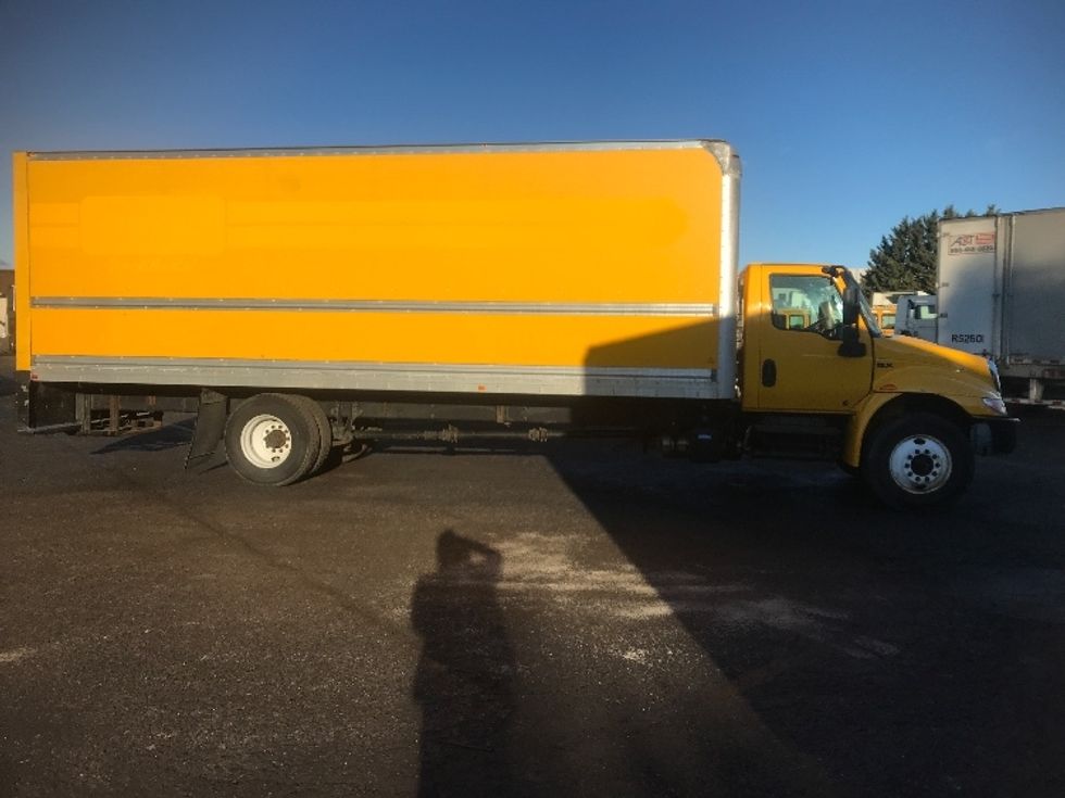 Medium Duty Box Truck-Light and Medium Duty Trucks-International-2021-MV607-Harrisburg-PA-206,298\n\t\tmiles-$ 41,250 - Image 15