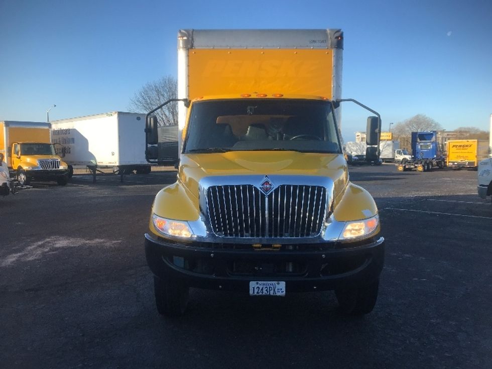 Medium Duty Box Truck-Light and Medium Duty Trucks-International-2021-MV607-Harrisburg-PA-206,298\n\t\tmiles-$ 41,250 - Image 2