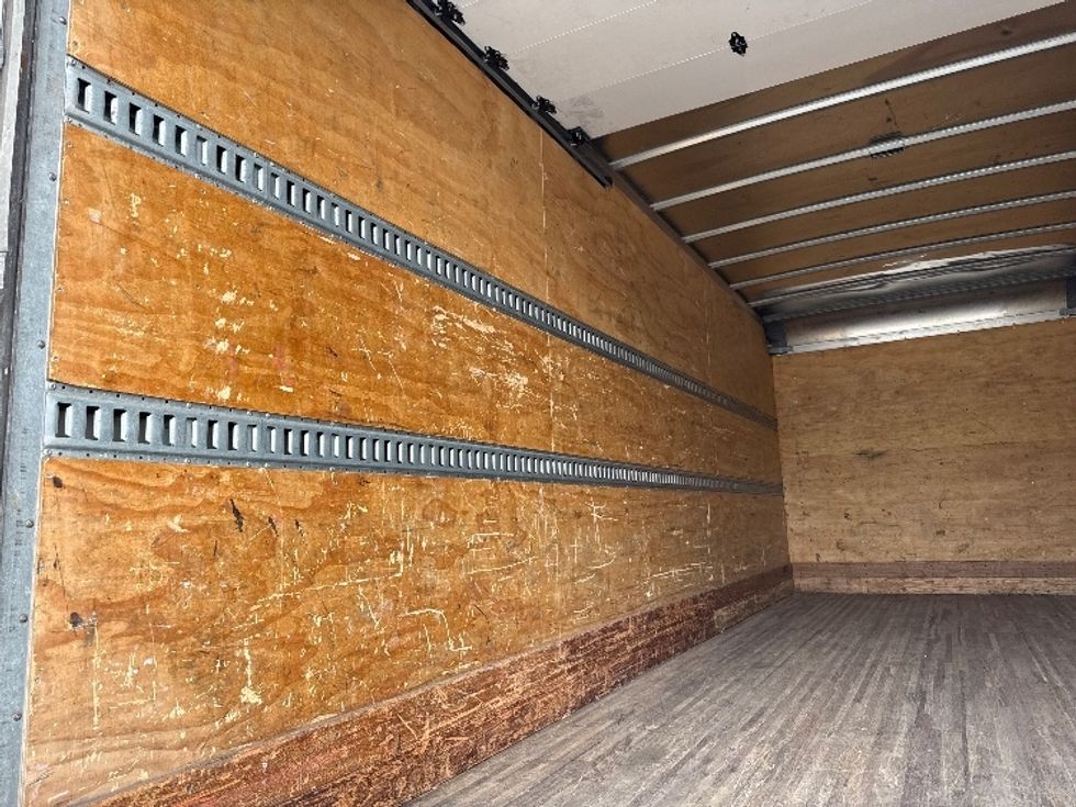 Medium Duty Box Truck-Light and Medium Duty Trucks-International-2021-MV607-Harrisburg-PA-254,463\n\t\tmiles-$ 43,000 - Image 11
