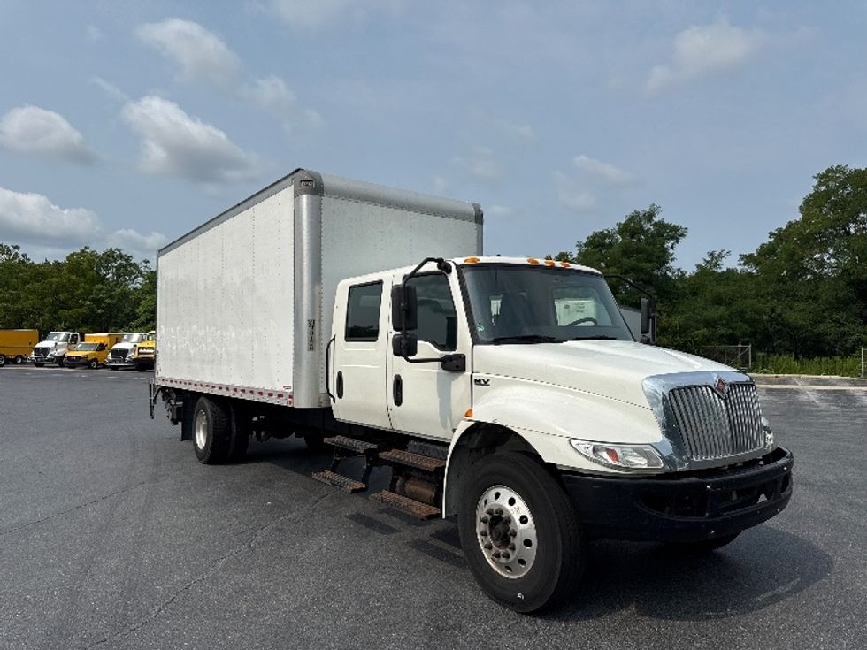 Medium Duty Box Truck-Light and Medium Duty Trucks-International-2021-MV607-Harrisburg-PA-254,463\n\t\tmiles-$ 43,000 - Image 3
