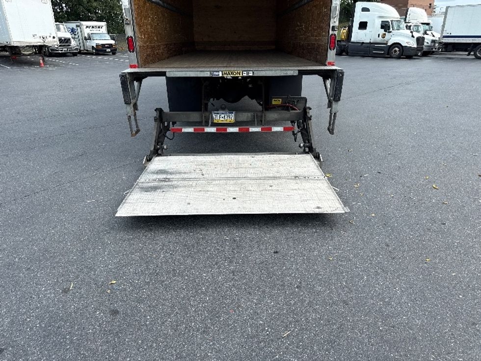 Medium Duty Box Truck-Light and Medium Duty Trucks-International-2021-MV607-Harrisburg-PA-254,463\n\t\tmiles-$ 43,000 - Image 9