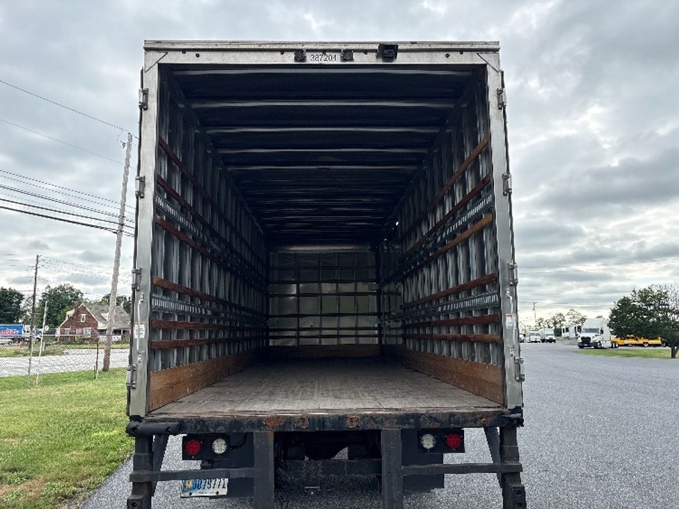 Medium Duty Box Truck-Light and Medium Duty Trucks-International-2021-MV607-Harrisburg-PA-317,111\n\t\tmiles-$ 27,000 - Image 8