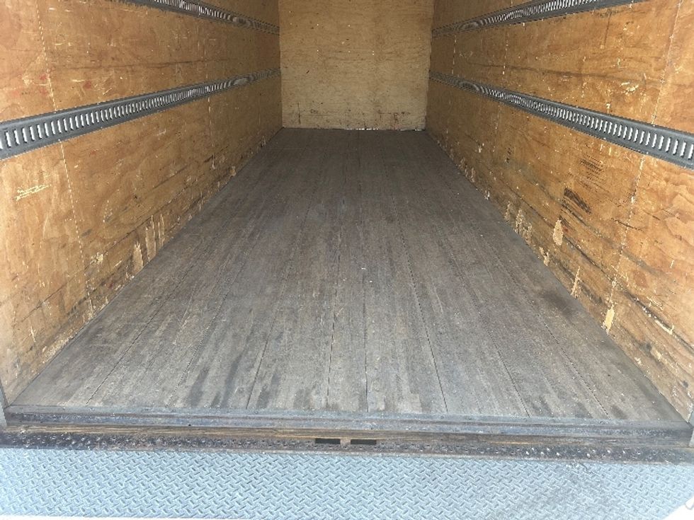 Medium Duty Box Truck-Light and Medium Duty Trucks-International-2021-MV607-Harrisburg-PA-51,023\n\t\tmiles-$ 70,500 - Image 10