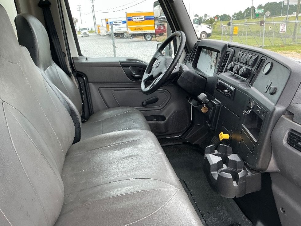 Medium Duty Box Truck-Light and Medium Duty Trucks-International-2021-MV607-Hattiesburg-MS-133,523\n\t\tmiles-$ 62,750 - Image 22