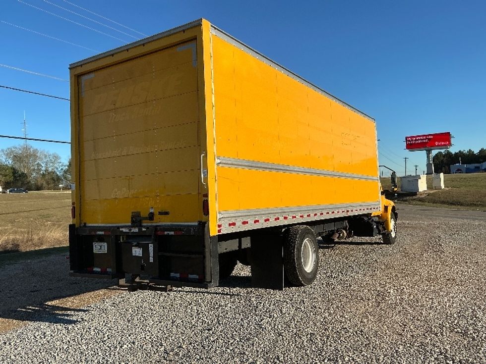 Medium Duty Box Truck-Light and Medium Duty Trucks-International-2021-MV607-Hattiesburg-MS-220,655\n\t\tmiles-$ 39,250 - Image 12