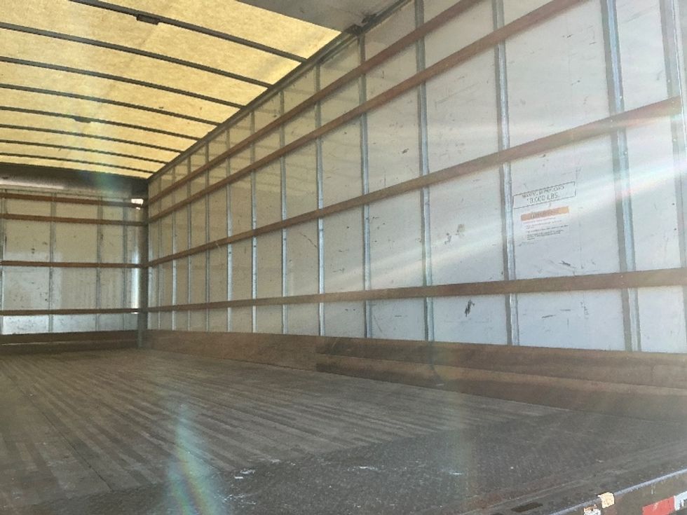 Medium Duty Box Truck-Light and Medium Duty Trucks-International-2021-MV607-Hattiesburg-MS-220,655\n\t\tmiles-$ 39,250 - Image 11