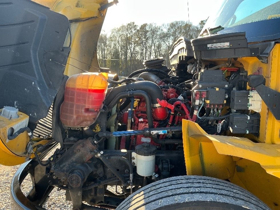 Medium Duty Box Truck-Light and Medium Duty Trucks-International-2021-MV607-Hattiesburg-MS-220,655\n\t\tmiles-$ 39,250 - Image 23