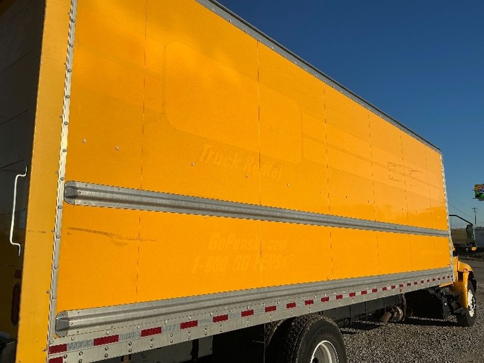 Medium Duty Box Truck-Light and Medium Duty Trucks-International-2021-MV607-Hattiesburg-MS-220,655\n\t\tmiles-$ 39,250 - Image 25