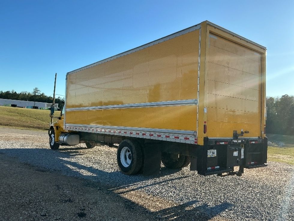 Medium Duty Box Truck-Light and Medium Duty Trucks-International-2021-MV607-Hattiesburg-MS-220,655\n\t\tmiles-$ 39,250 - Image 6
