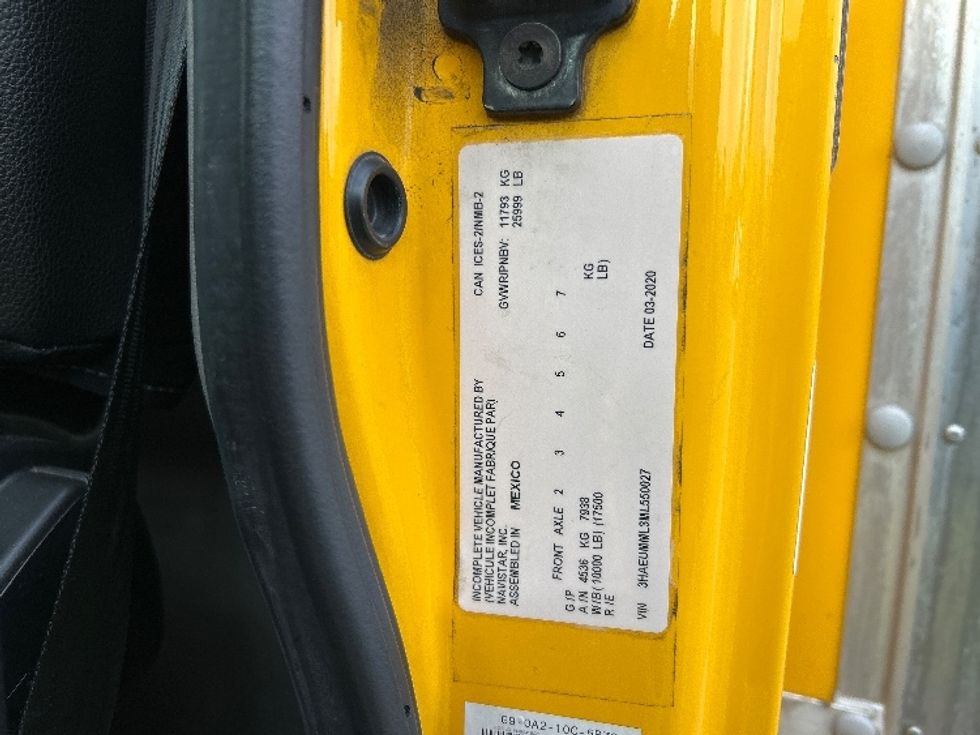 Medium Duty Box Truck-Light and Medium Duty Trucks-International-2021-MV607-Hazleton-PA-181,778\n\t\tmiles-$ 43,000 - Image 25