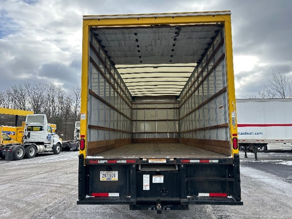 Medium Duty Box Truck-Light and Medium Duty Trucks-International-2021-MV607-Hazleton-PA-181,778\n\t\tmiles-$ 43,000 - Image 8