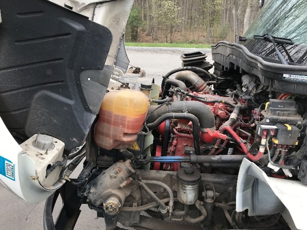 Medium Duty Box Truck-Light and Medium Duty Trucks-International-2021-MV607-Hazleton-PA-54,465\n\t\tmiles-$ 66,250 - Image 24