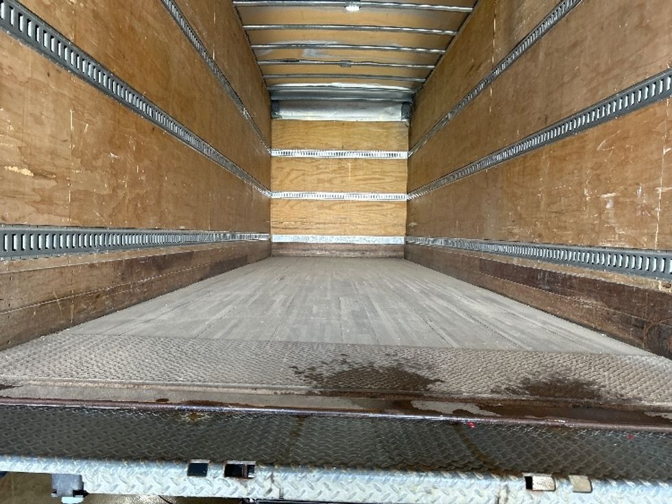 Medium Duty Box Truck-Light and Medium Duty Trucks-International-2021-MV607-Holland-MI-171,399\n\t\tmiles-$ 59,000 - Image 10