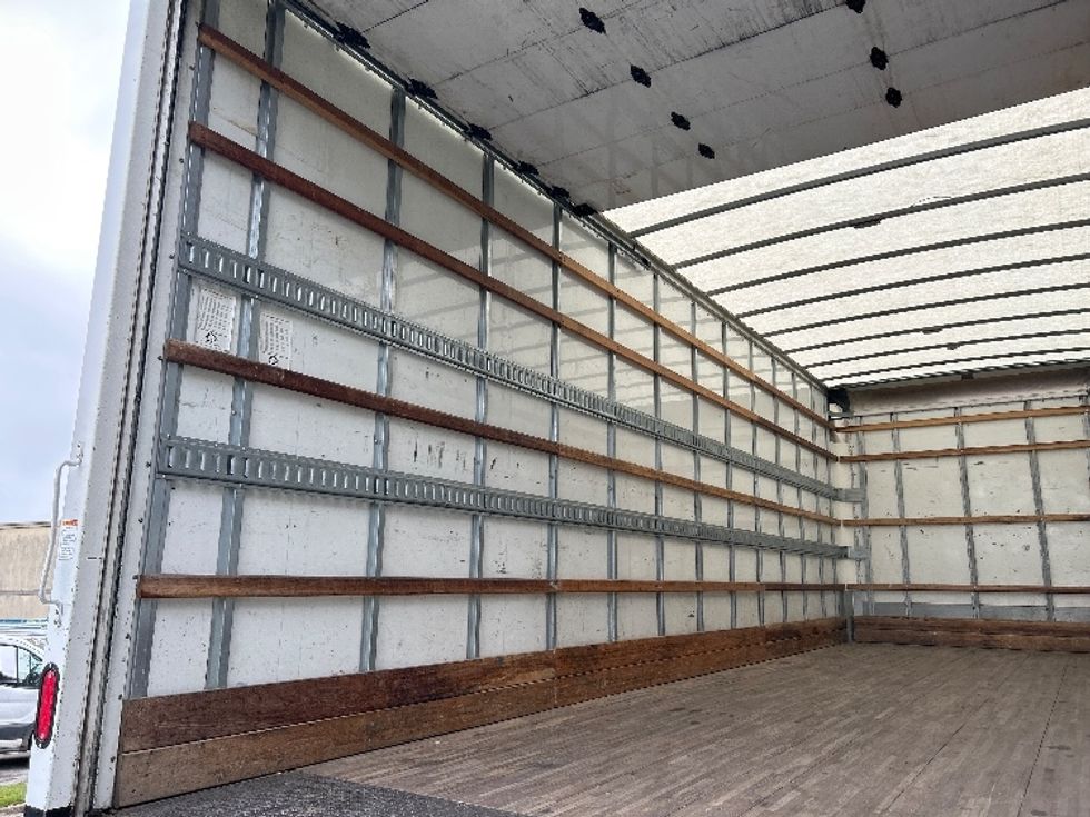 Medium Duty Box Truck-Light and Medium Duty Trucks-International-2021-MV607-Homewood-AL-233,244\n\t\tmiles-$ 47,500 - Image 11