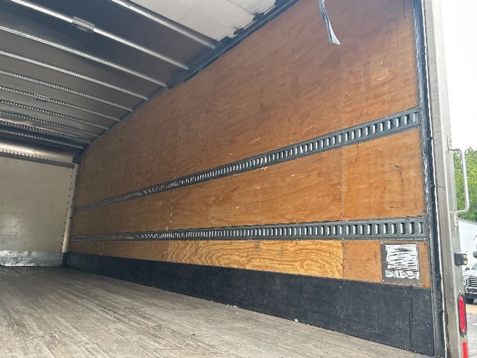 Medium Duty Box Truck-Light and Medium Duty Trucks-International-2021-MV607-Hot Springs-AR-135,692\n\t\tmiles-$ 61,750 - Image 12