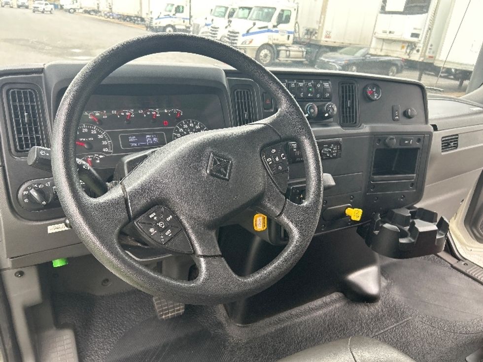 Medium Duty Box Truck-Light and Medium Duty Trucks-International-2021-MV607-Hot Springs-AR-135,692\n\t\tmiles-$ 61,750 - Image 18