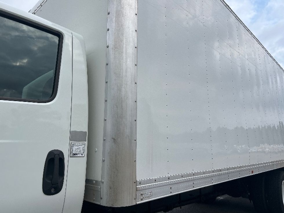 Medium Duty Box Truck-Light and Medium Duty Trucks-International-2021-MV607-Hot Springs-AR-135,692\n\t\tmiles-$ 61,750 - Image 25