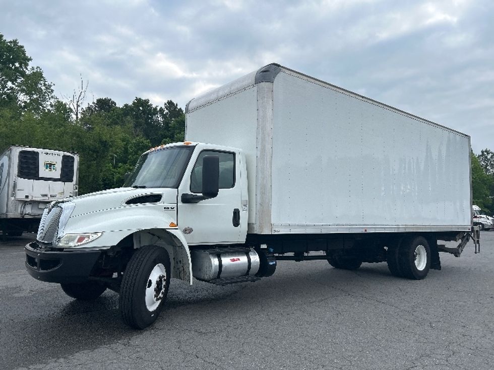 Medium Duty Box Truck-Light and Medium Duty Trucks-International-2021-MV607-Hot Springs-AR-135,692\n\t\tmiles-$ 61,750 - Image 3