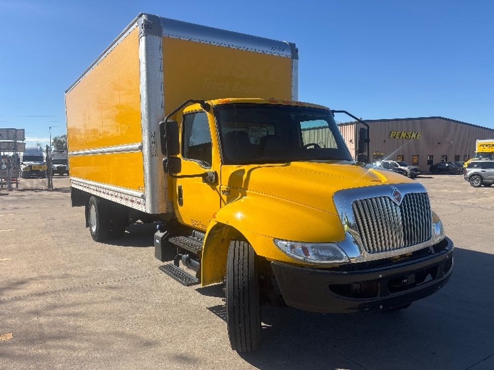 Medium Duty Box Truck-Light and Medium Duty Trucks-International-2021-MV607-Houston-TX-145,114\n\t\tmiles-$ 43,750 - Image 1