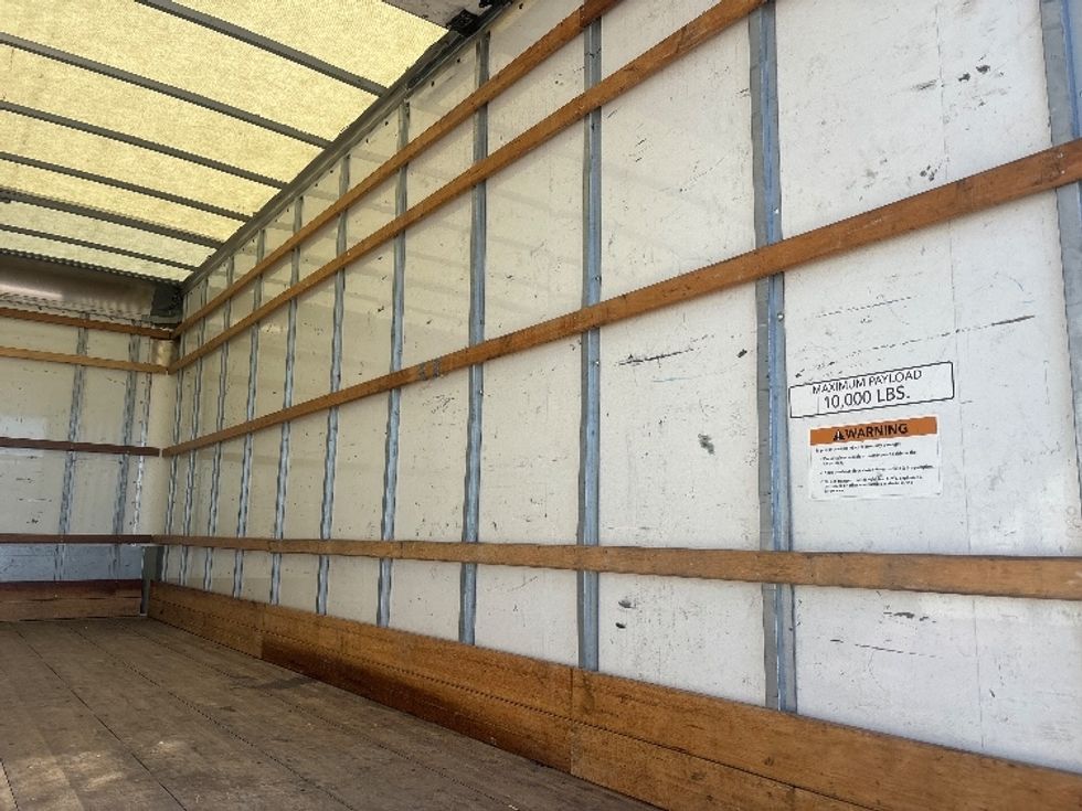 Medium Duty Box Truck-Light and Medium Duty Trucks-International-2021-MV607-Houston-TX-145,114\n\t\tmiles-$ 43,750 - Image 11