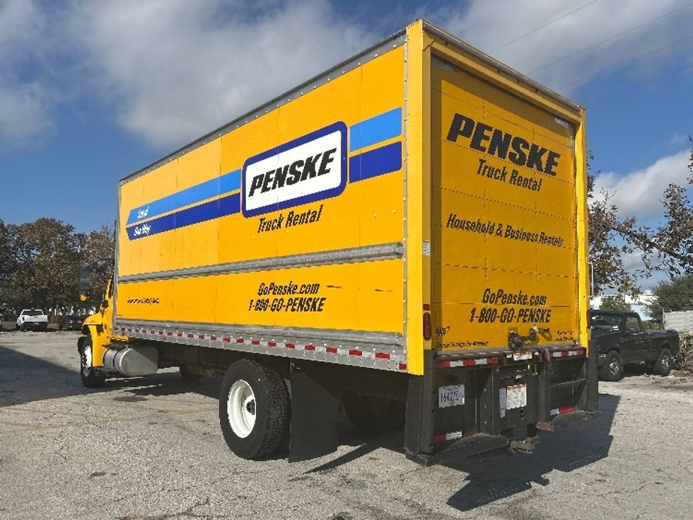 Medium Duty Box Truck-Light and Medium Duty Trucks-International-2021-MV607-Houston-TX-153,937\n\t\tmiles-$ 43,000 - Image 6