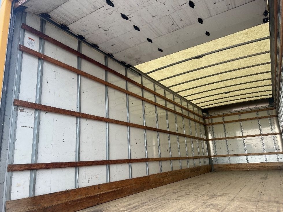 Medium Duty Box Truck-Light and Medium Duty Trucks-International-2021-MV607-Houston-TX-166,017\n\t\tmiles-$ 47,250 - Image 10