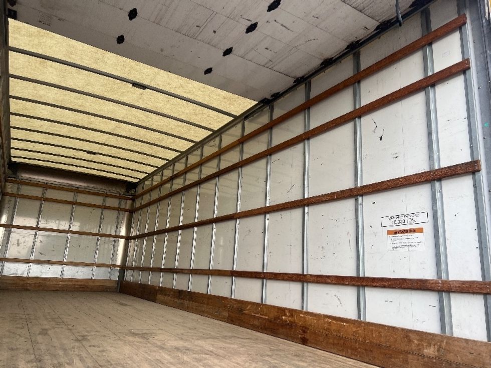 Medium Duty Box Truck-Light and Medium Duty Trucks-International-2021-MV607-Houston-TX-166,017\n\t\tmiles-$ 47,250 - Image 11