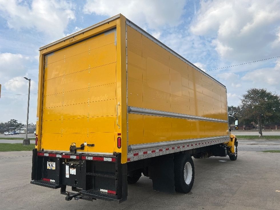 Medium Duty Box Truck-Light and Medium Duty Trucks-International-2021-MV607-Houston-TX-166,017\n\t\tmiles-$ 47,250 - Image 12