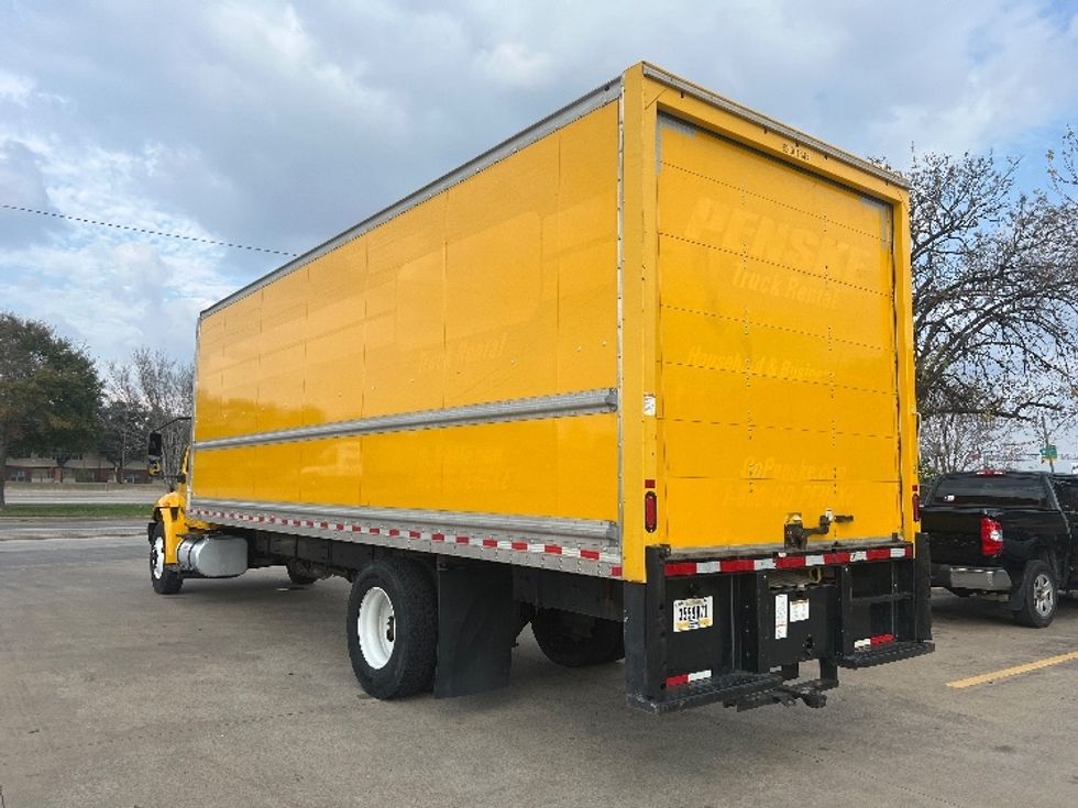 Medium Duty Box Truck-Light and Medium Duty Trucks-International-2021-MV607-Houston-TX-166,017\n\t\tmiles-$ 47,250 - Image 6