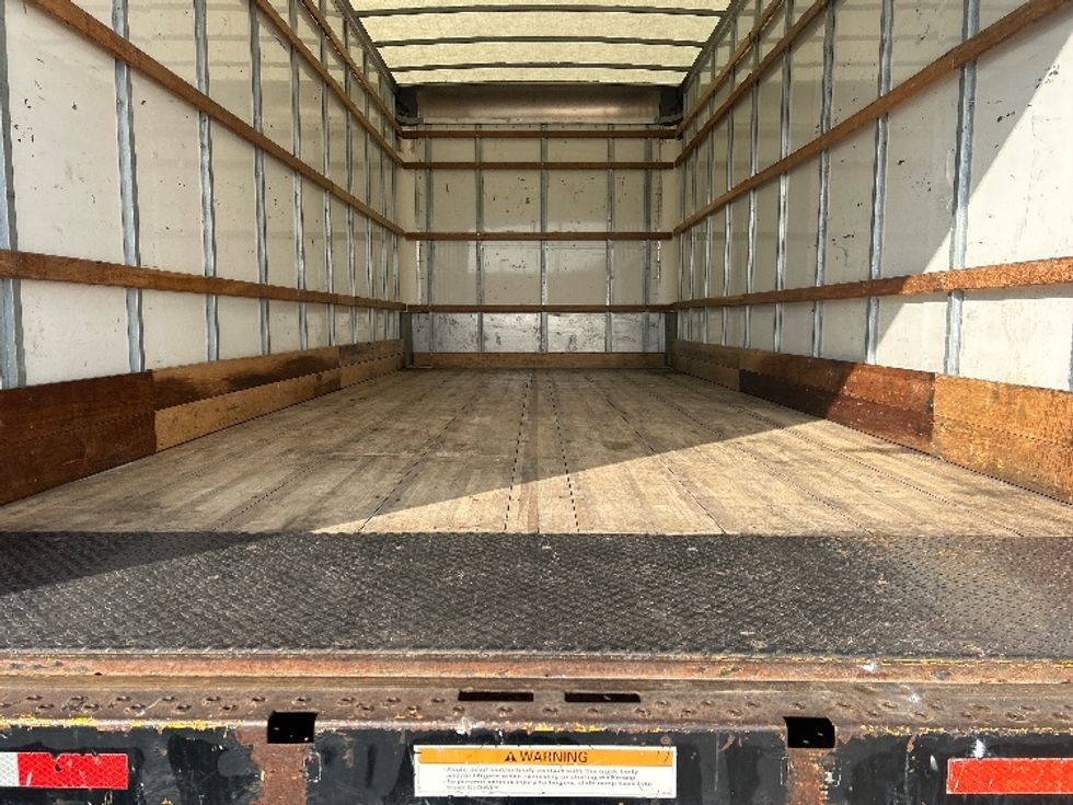 Medium Duty Box Truck-Light and Medium Duty Trucks-International-2021-MV607-Houston-TX-168,301\n\t\tmiles-$ 40,500 - Image 10