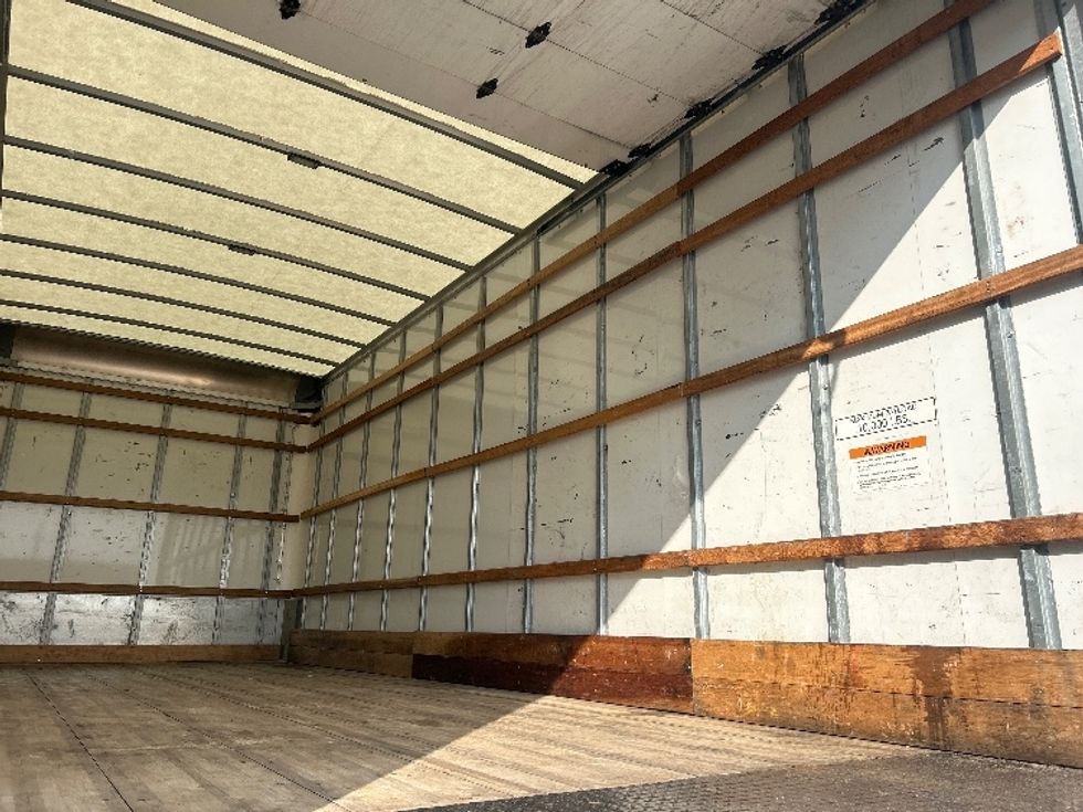 Medium Duty Box Truck-Light and Medium Duty Trucks-International-2021-MV607-Houston-TX-168,301\n\t\tmiles-$ 40,500 - Image 12