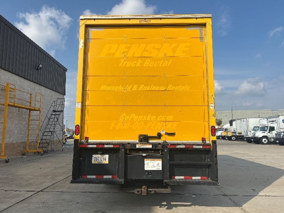 Medium Duty Box Truck-Light and Medium Duty Trucks-International-2021-MV607-Houston-TX-168,301\n\t\tmiles-$ 40,500 - Image 7