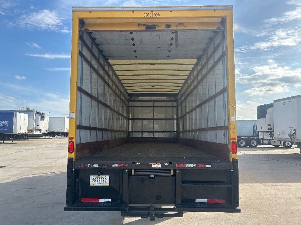 Medium Duty Box Truck-Light and Medium Duty Trucks-International-2021-MV607-Houston-TX-178,883\n\t\tmiles-$ 45,250 - Image 8