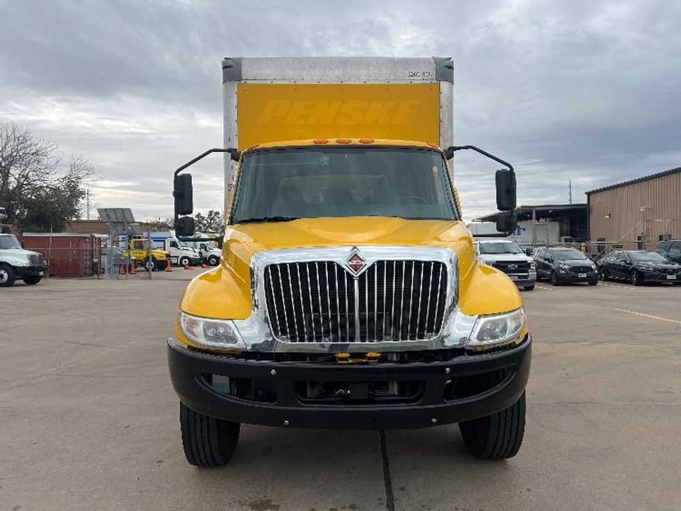 Medium Duty Box Truck-Light and Medium Duty Trucks-International-2021-MV607-Houston-TX-187,856\n\t\tmiles-$ 44,000 - Image 2