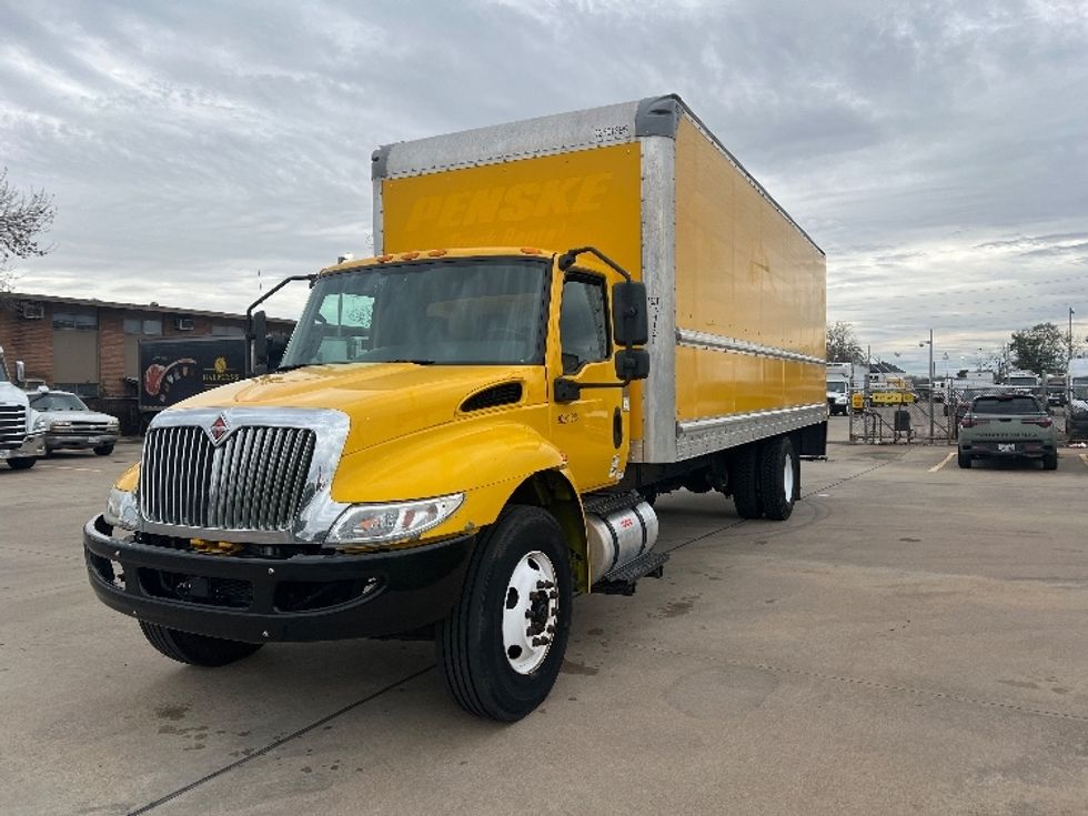 Medium Duty Box Truck-Light and Medium Duty Trucks-International-2021-MV607-Houston-TX-187,856\n\t\tmiles-$ 44,000 - Image 3