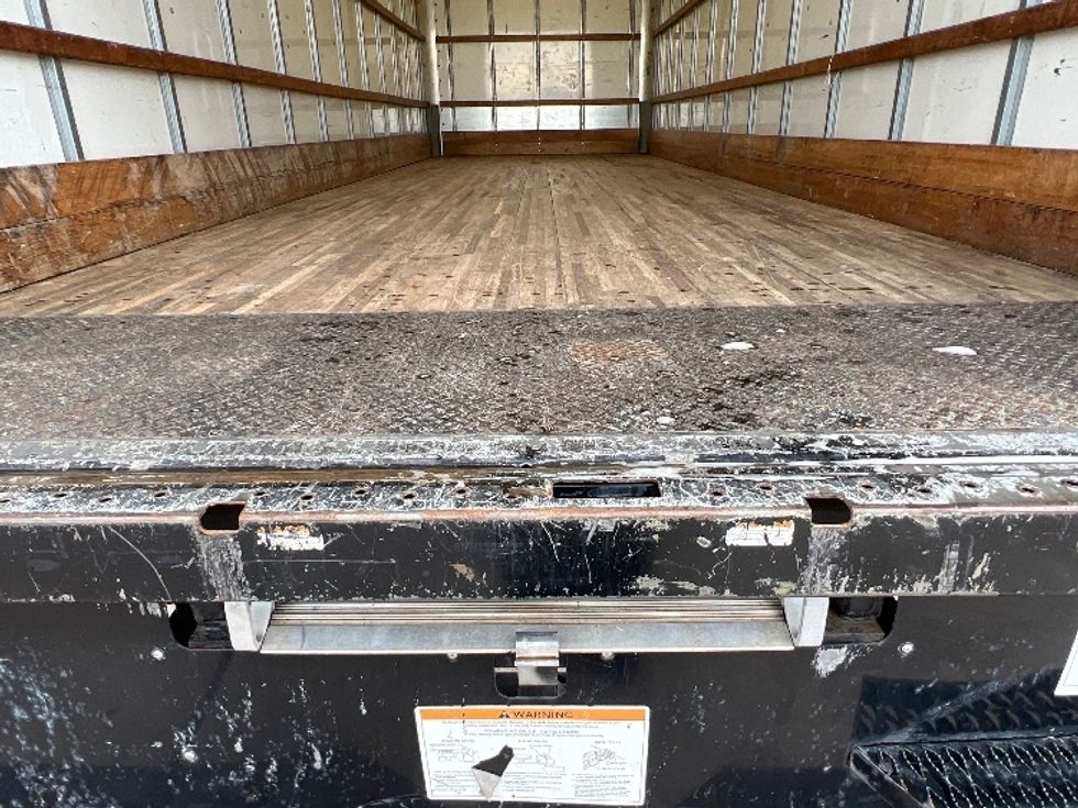 Medium Duty Box Truck-Light and Medium Duty Trucks-International-2021-MV607-Houston-TX-187,856\n\t\tmiles-$ 44,000 - Image 9