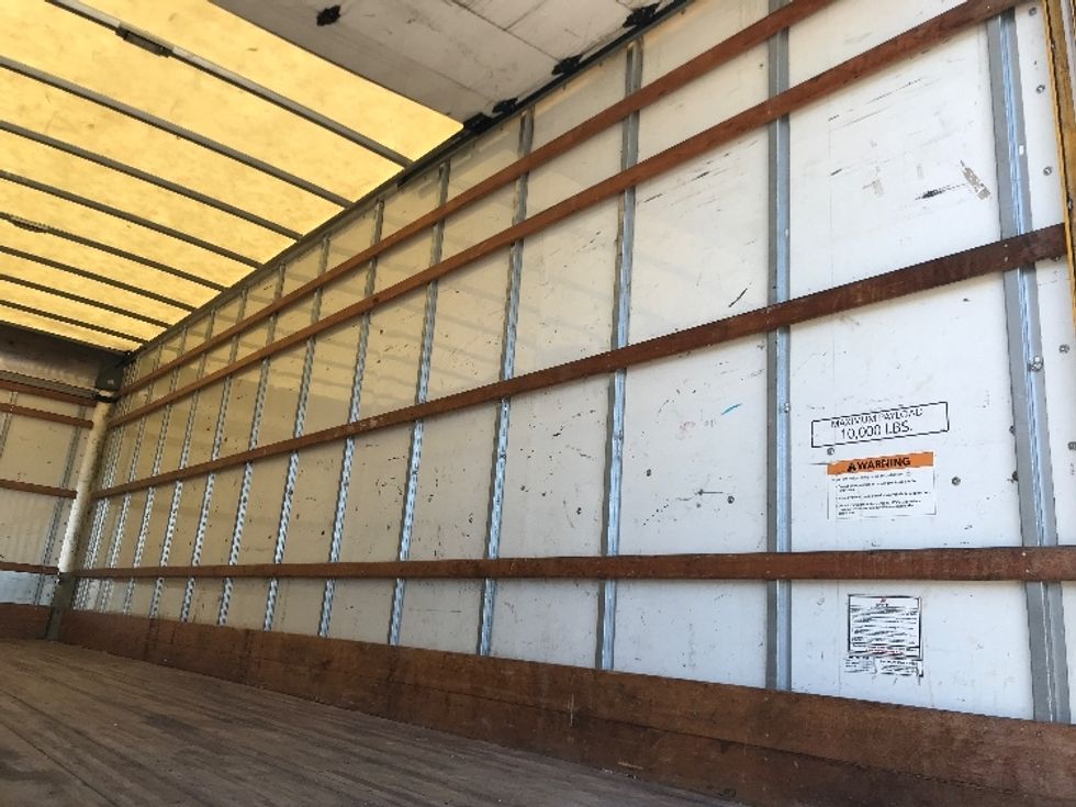 Medium Duty Box Truck-Light and Medium Duty Trucks-International-2021-MV607-Houston-TX-195,320\n\t\tmiles-$ 43,000 - Image 12