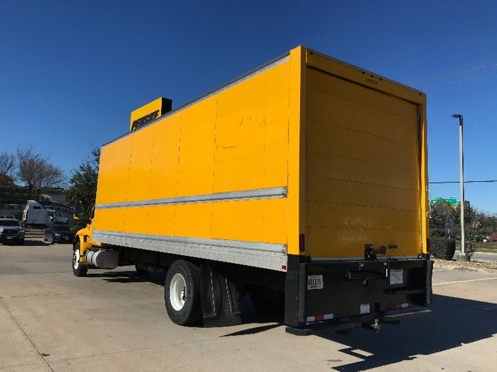 Medium Duty Box Truck-Light and Medium Duty Trucks-International-2021-MV607-Houston-TX-195,320\n\t\tmiles-$ 43,000 - Image 6