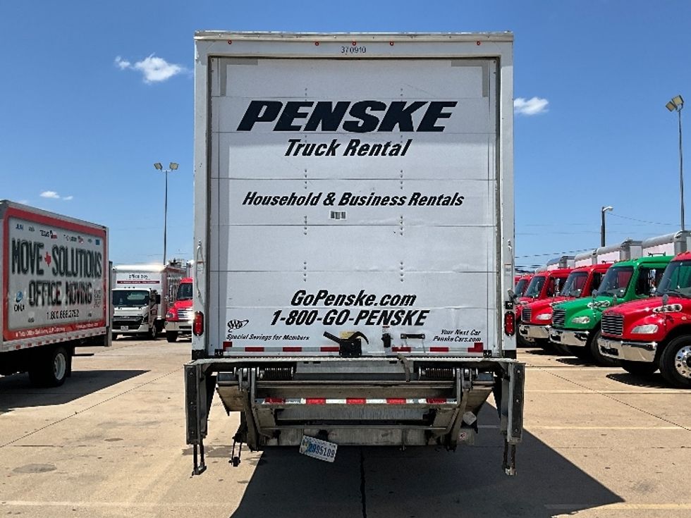 Medium Duty Box Truck-Light and Medium Duty Trucks-International-2021-MV607-Houston-TX-206,186\n\t\tmiles-$ 49,000 - Image 7