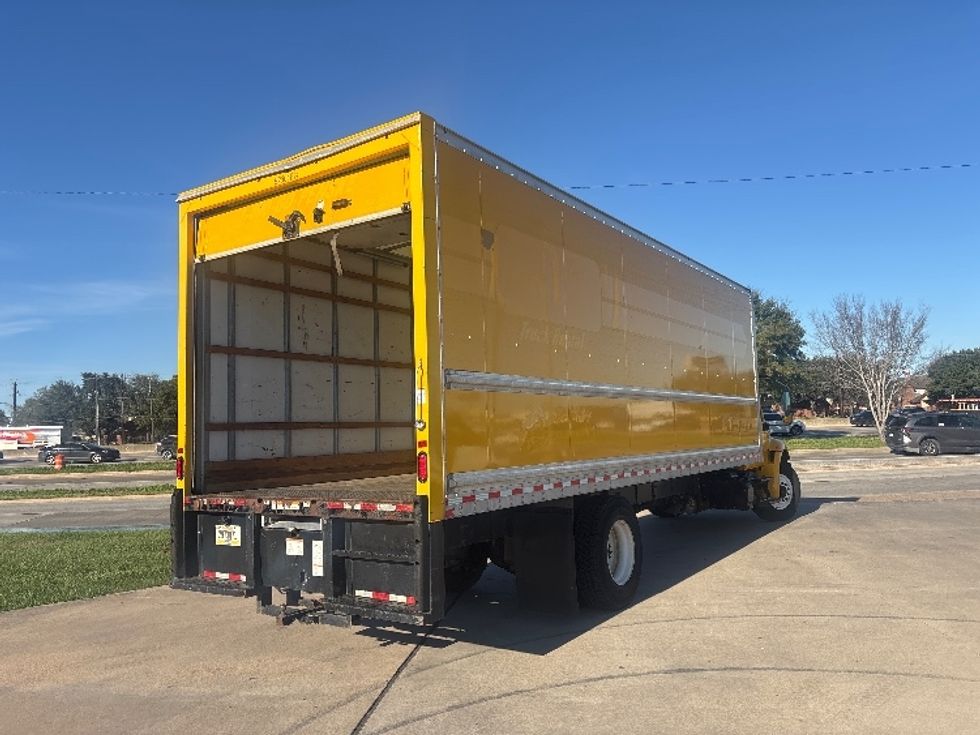 Medium Duty Box Truck-Light and Medium Duty Trucks-International-2021-MV607-Houston-TX-212,865\n\t\tmiles-$ 40,500 - Image 12