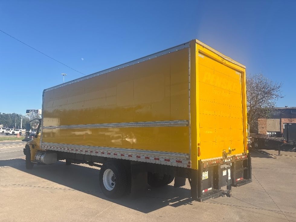 Medium Duty Box Truck-Light and Medium Duty Trucks-International-2021-MV607-Houston-TX-212,865\n\t\tmiles-$ 40,500 - Image 7